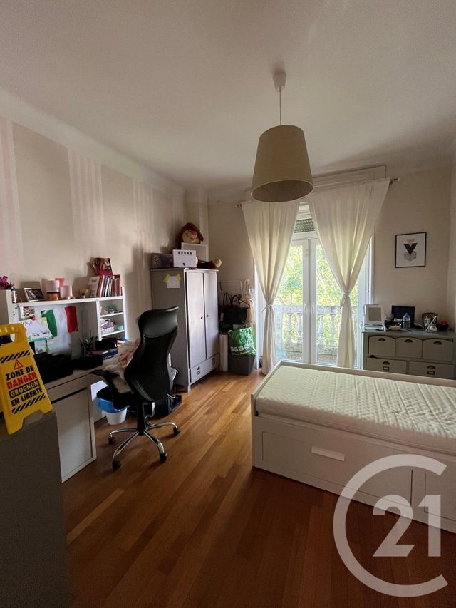 Maison a louer metz - 6 pièce(s) - 151.5 m2 - Surfyn