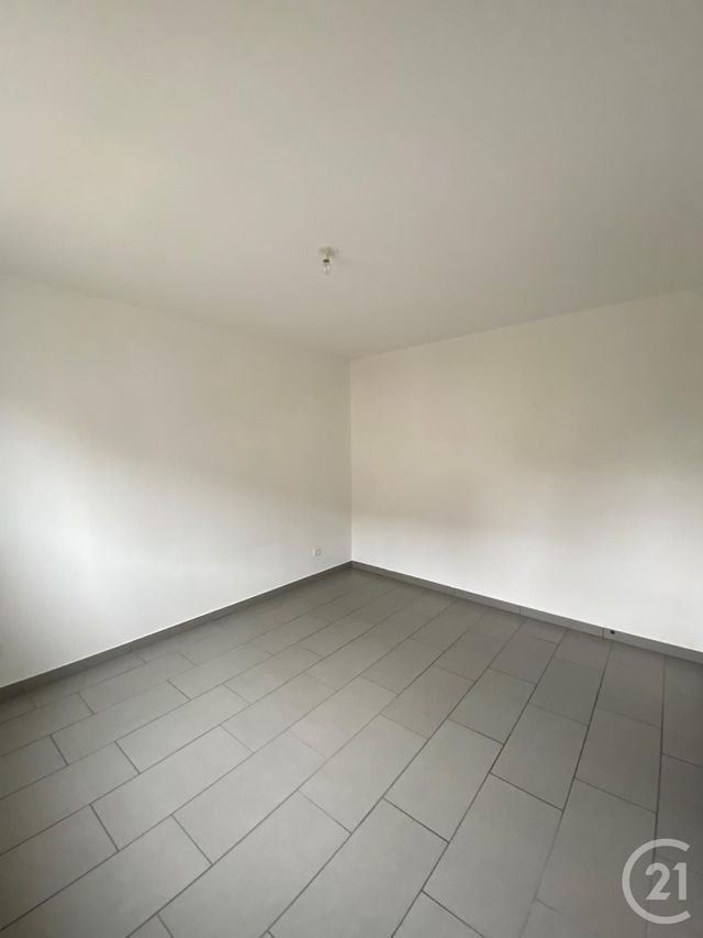 Appartement F3 à louer - 2 pièces - 55,56 m2 - Thionville - 57 - LORRAINE