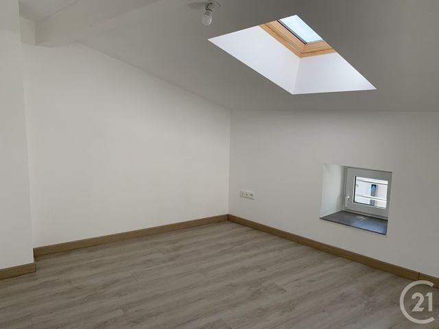 Appartement F4 à louer - 5 pièces - 80,10 m2 - Boulay Moselle - 57 - LORRAINE