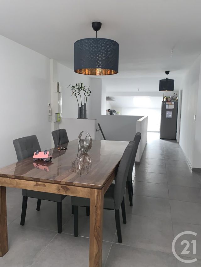 Appartement F4 à louer - 5 pièces - 80,10 m2 - Boulay Moselle - 57 - LORRAINE