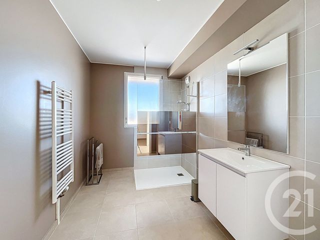 Appartement F4 à vendre - 4 pièces - 91 m2 - Montigny Les Metz - 57 - LORRAINE