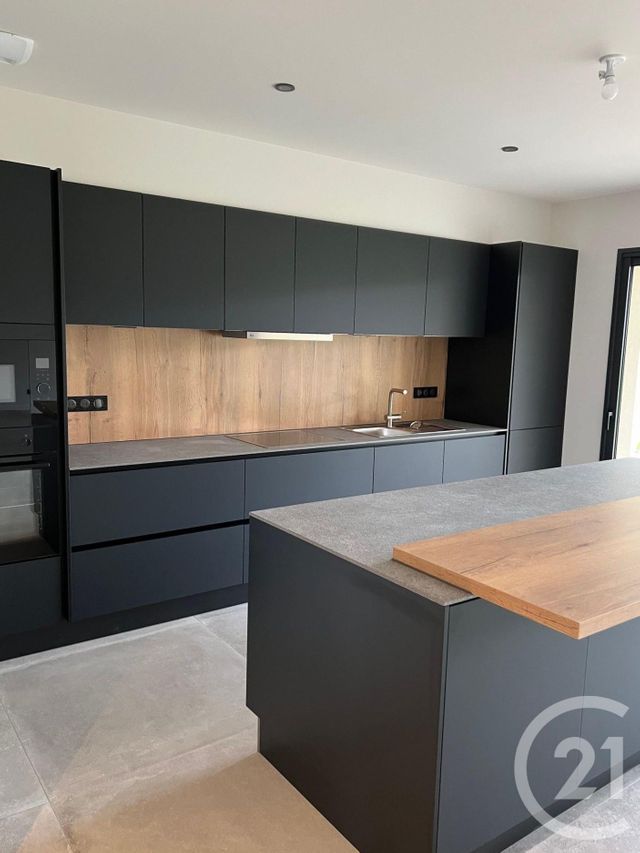 Maison &agrave; louer - 6 pi&egrave;ces - 144,40 m2 - Charly Oradour - 57 - LORRAINE