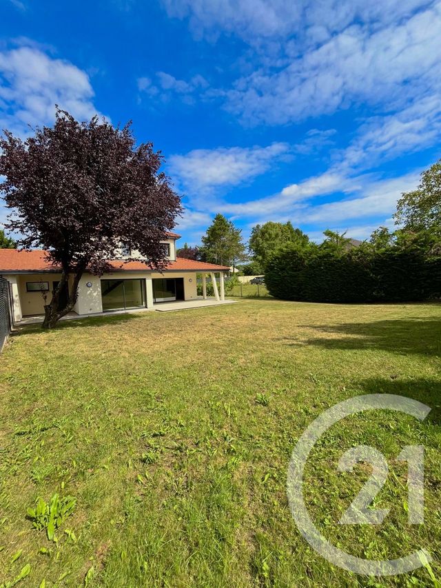 Maison &agrave; louer - 6 pi&egrave;ces - 144,40 m2 - Charly Oradour - 57 - LORRAINE