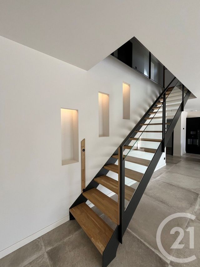 Maison &agrave; louer - 6 pi&egrave;ces - 144,40 m2 - Charly Oradour - 57 - LORRAINE