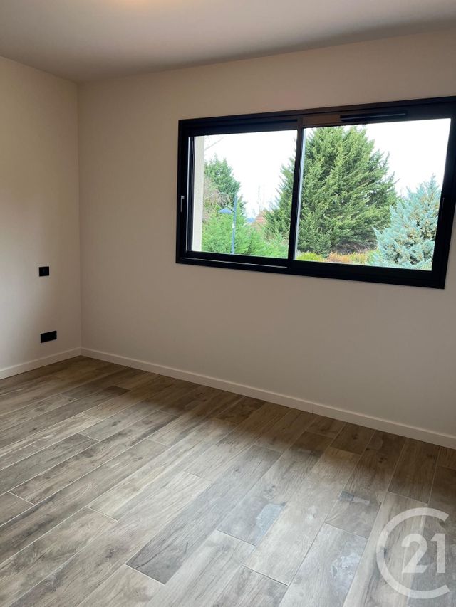 Maison &agrave; louer - 6 pi&egrave;ces - 144,40 m2 - Charly Oradour - 57 - LORRAINE