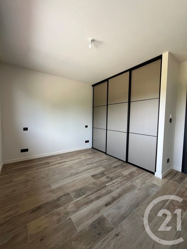 Maison &agrave; louer - 6 pi&egrave;ces - 144,40 m2 - Charly Oradour - 57 - LORRAINE