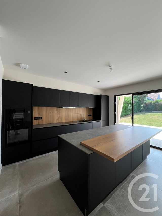 Maison &agrave; louer - 6 pi&egrave;ces - 144,40 m2 - Charly Oradour - 57 - LORRAINE