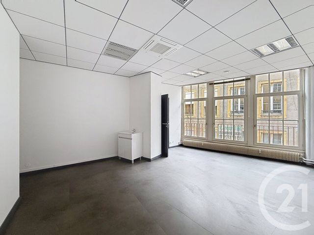 Local commercial à louer - 104.0 m2 - 57 - Moselle
