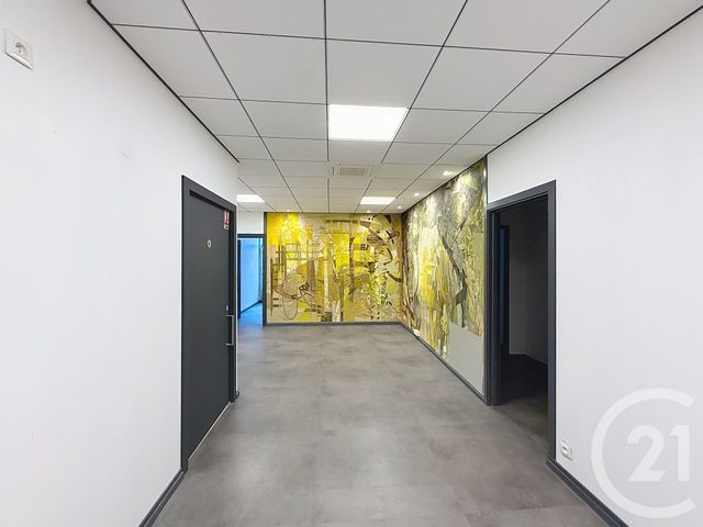 Local commercial à louer - 104.0 m2 - 57 - Moselle