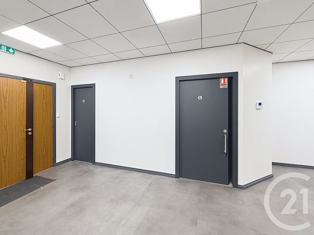 Local commercial à louer - 104.0 m2 - 57 - Moselle