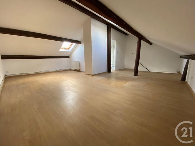Appartement F4 &agrave; louer - 4 pi&egrave;ces - 78,31 m2 - Rosselange - 57 - LORRAINE