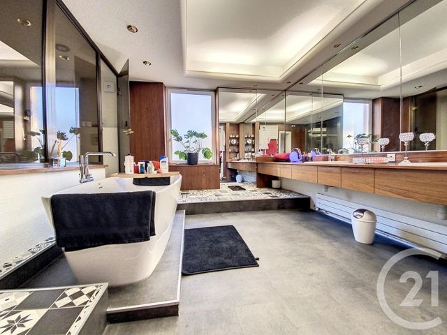 Maison &agrave; vendre - 8 pi&egrave;ces - 255 m2 - St Julien Les Metz - 57 - LORRAINE