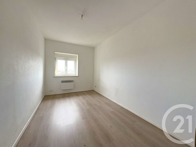 Appartement F3 &agrave; louer - 3 pi&egrave;ces - 65,59 m2 - Ste Marie Aux Chenes - 57 - LORRAINE