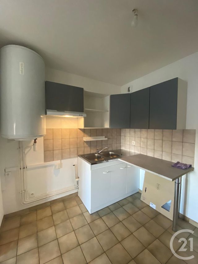 Appartement F3 à louer - 3 pièces - 65,59 m2 - Ste Marie Aux Chenes - 57 - LORRAINE