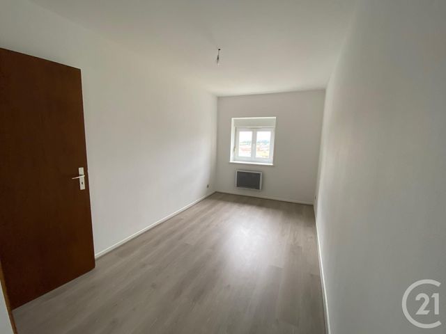 Appartement F3 à louer - 3 pièces - 65,59 m2 - Ste Marie Aux Chenes - 57 - LORRAINE