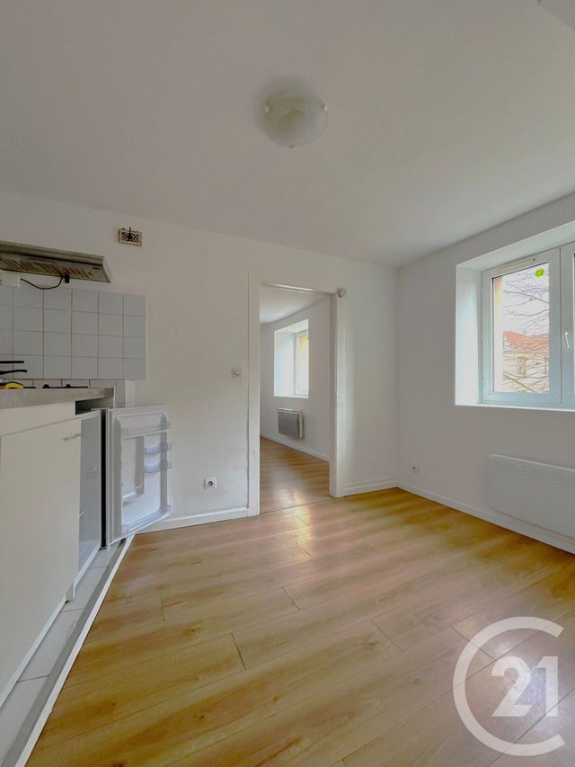 Appartement F1 à louer - 1 pièce - 27,28 m2 - Metz - 57 - LORRAINE