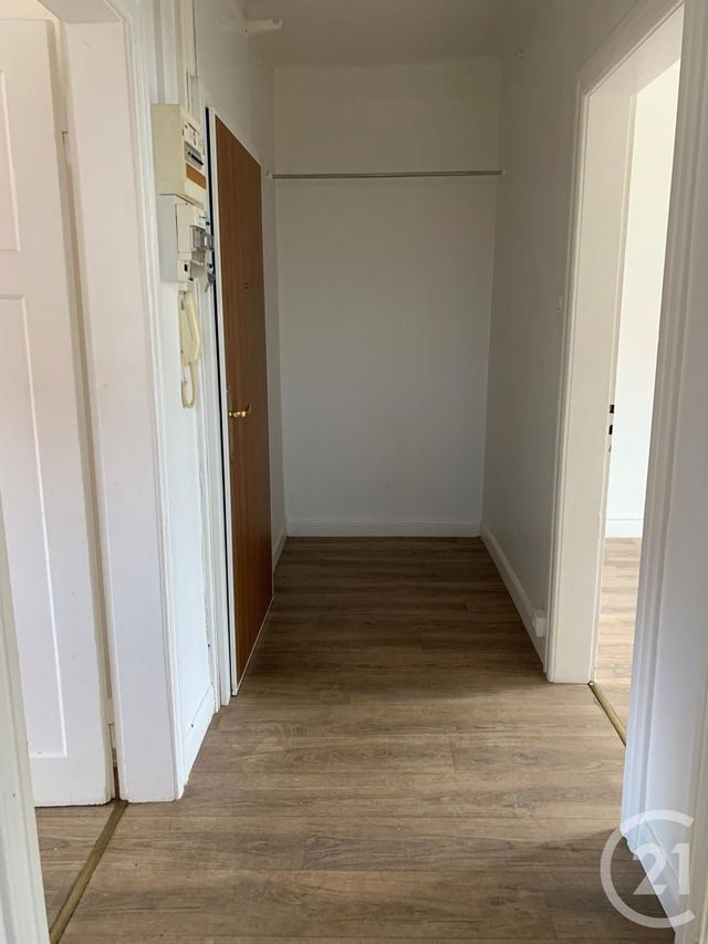 Appartement F2 &agrave; louer - 2 pi&egrave;ces - 44,86 m2 - Montigny Les Metz - 57 - LORRAINE