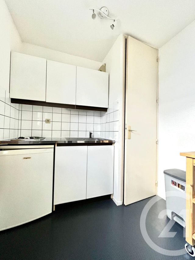 Appartement F1 &agrave; louer - 1 pi&egrave;ce - 30,10 m2 - Metz - 57 - LORRAINE