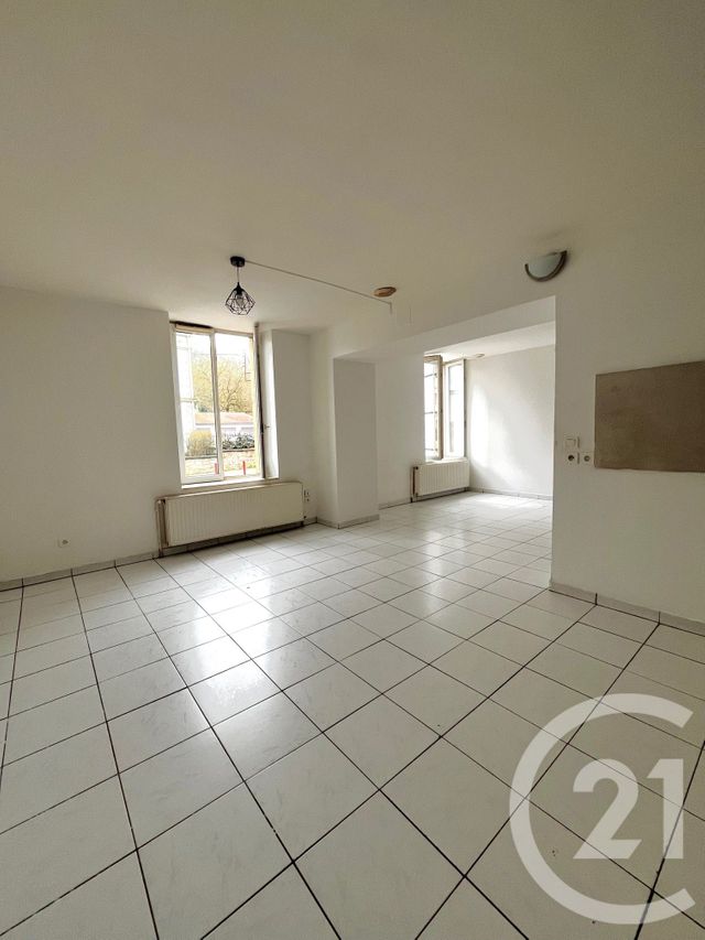 Appartement F3 &agrave; louer - 3 pi&egrave;ces - 63,13 m2 - Joeuf - 54 - LORRAINE