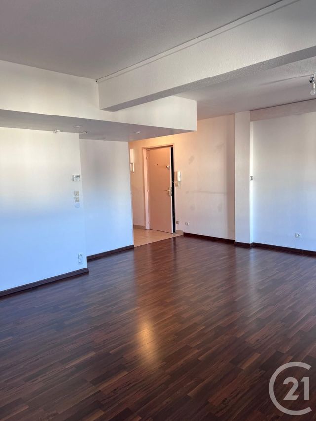 Appartement F5 &agrave; louer - 5 pi&egrave;ces - 80,62 m2 - Metz - 57 - LORRAINE