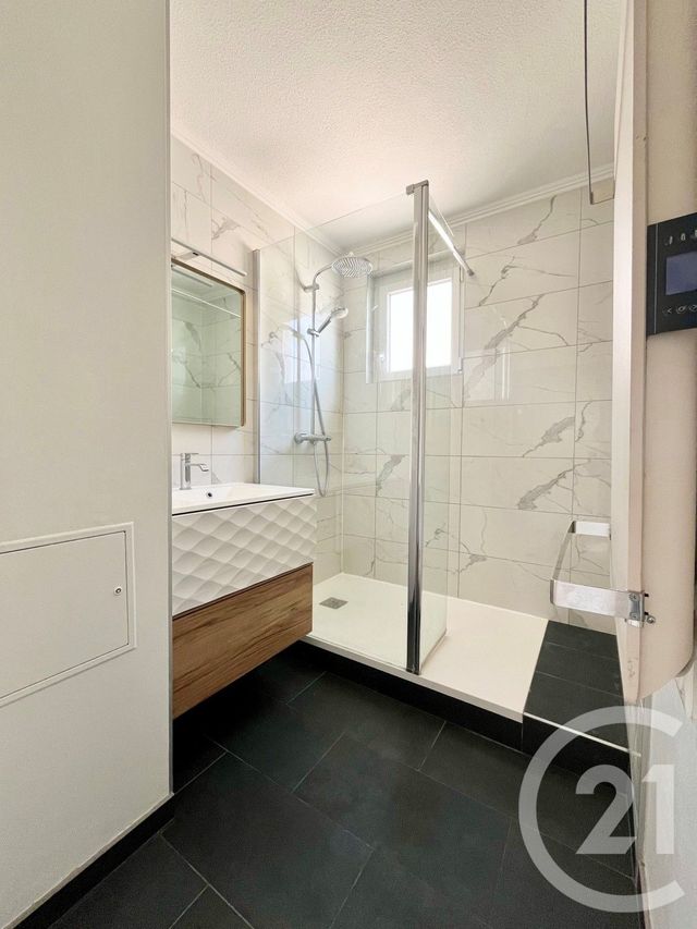 Appartement F5 &agrave; louer - 5 pi&egrave;ces - 80,62 m2 - Metz - 57 - LORRAINE