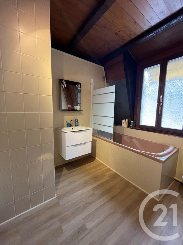 Appartement F4 &agrave; louer - 5 pi&egrave;ces - 89,49 m2 - St Julien Les Metz - 57 - LORRAINE