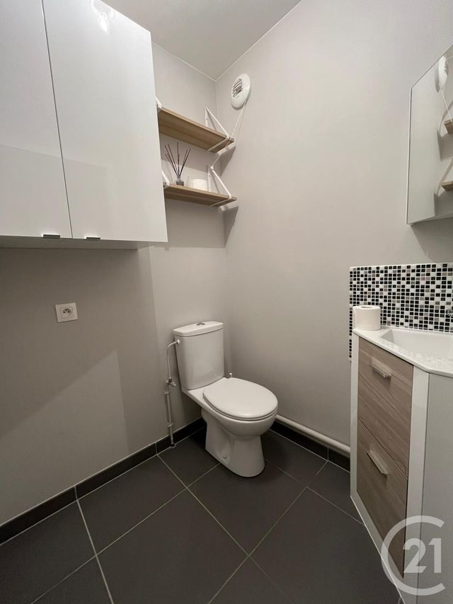 Appartement F3 &agrave; louer - 3 pi&egrave;ces - 63,73 m2 - Terville - 57 - LORRAINE