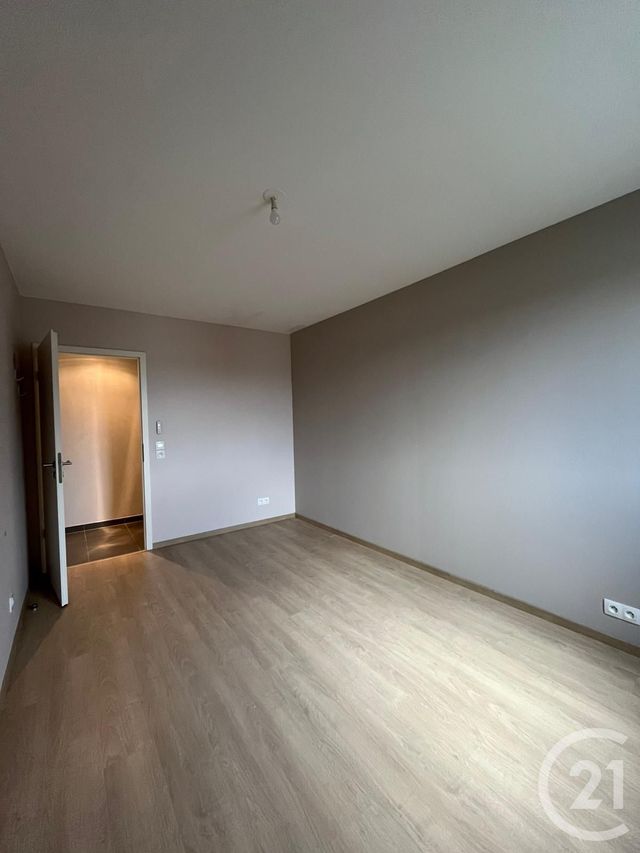 Appartement F3 &agrave; louer - 3 pi&egrave;ces - 63,73 m2 - Terville - 57 - LORRAINE