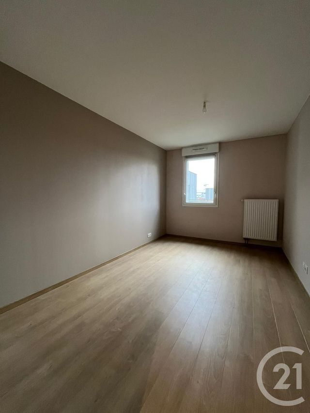 Appartement F3 &agrave; louer - 3 pi&egrave;ces - 63,73 m2 - Terville - 57 - LORRAINE