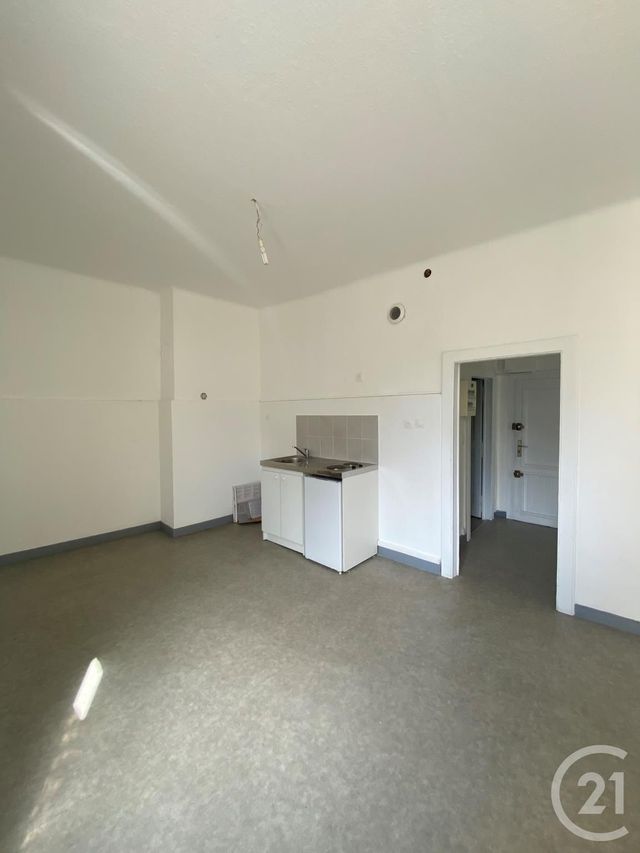 Appartement &agrave; louer - 2 pi&egrave;ces - 53,81 m2 - Metz - 57 - LORRAINE
