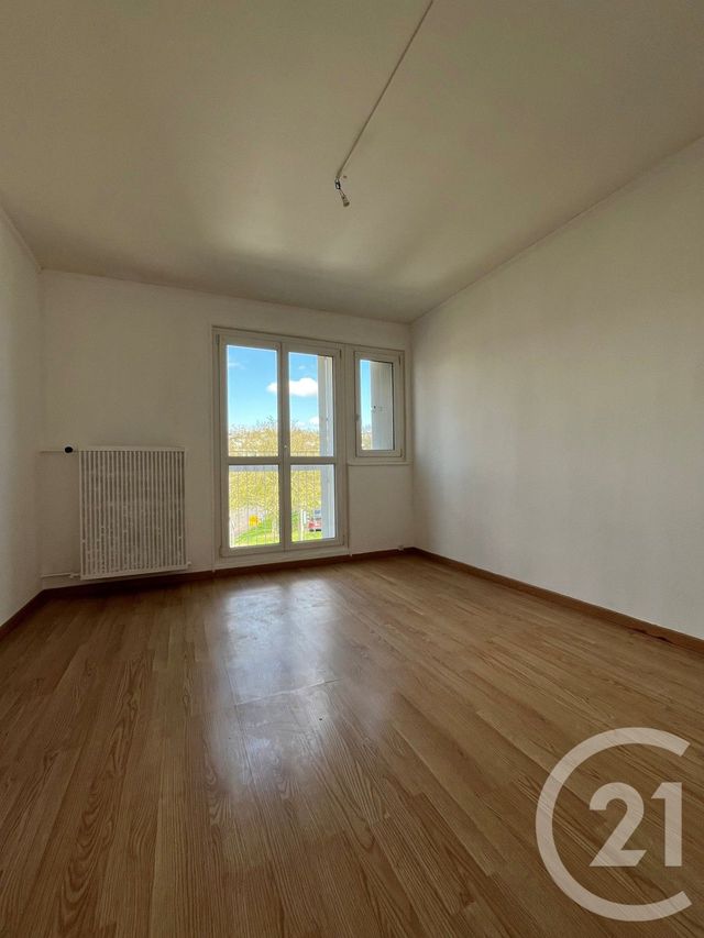 Appartement F5 &agrave; louer - 5 pi&egrave;ces - 74,72 m2 - Metz - 57 - LORRAINE