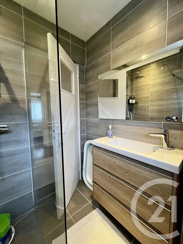 Appartement F3 &agrave; louer - 3 pi&egrave;ces - 68,73 m2 - Montigny Les Metz - 57 - LORRAINE