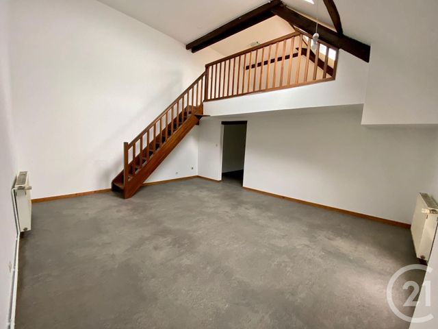 Appartement Duplex &agrave; louer - 2 pi&egrave;ces - 54,53 m2 - Jarny - 54 - LORRAINE