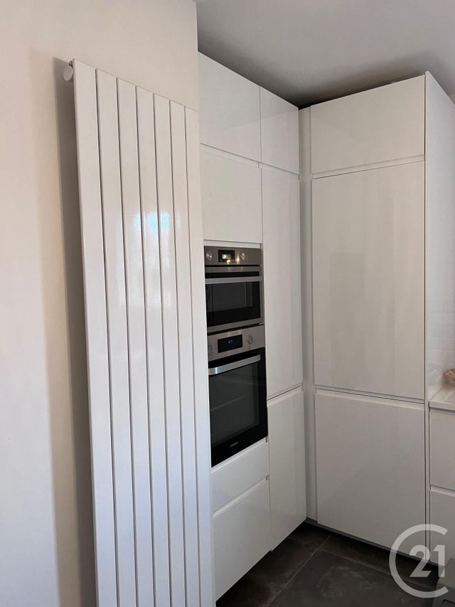 Appartement F6 &agrave; louer - 6 pi&egrave;ces - 159,35 m2 - Metz - 57 - LORRAINE
