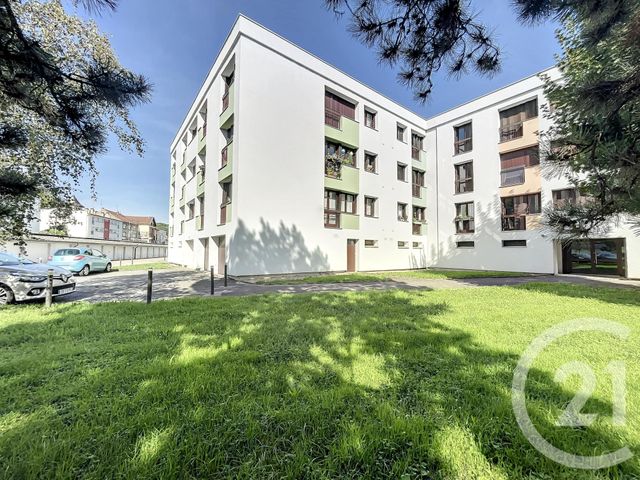 Appartement F3 &agrave; louer - 3 pi&egrave;ces - 60,55 m2 - Metz - 57 - LORRAINE