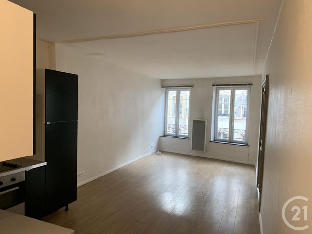 Appartement F3 &agrave; louer - 3 pi&egrave;ces - 61,23 m2 - Metz - 57 - LORRAINE