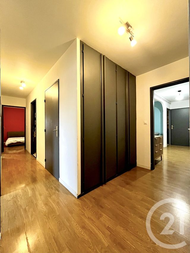 Appartement F6 &agrave; louer - 6 pi&egrave;ces - 97,79 m2 - Metz - 57 - LORRAINE