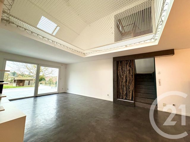 Maison &agrave; louer - 6 pi&egrave;ces - 153 m2 - Vantoux - 57 - LORRAINE