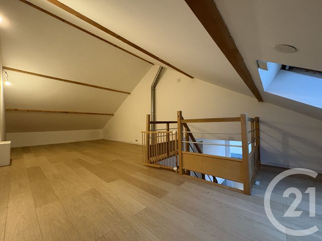 Maison &agrave; louer - 6 pi&egrave;ces - 153 m2 - Vantoux - 57 - LORRAINE