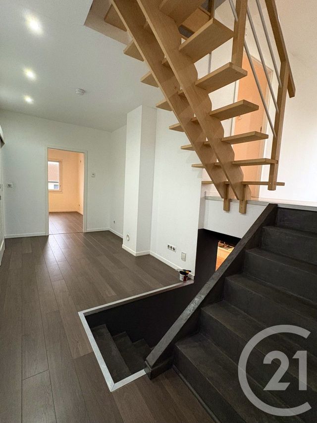 Maison &agrave; louer - 6 pi&egrave;ces - 153 m2 - Vantoux - 57 - LORRAINE