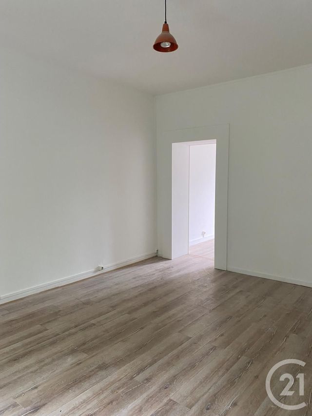 Appartement F3 &agrave; louer - 3 pi&egrave;ces - 79,51 m2 - Joeuf - 54 - LORRAINE
