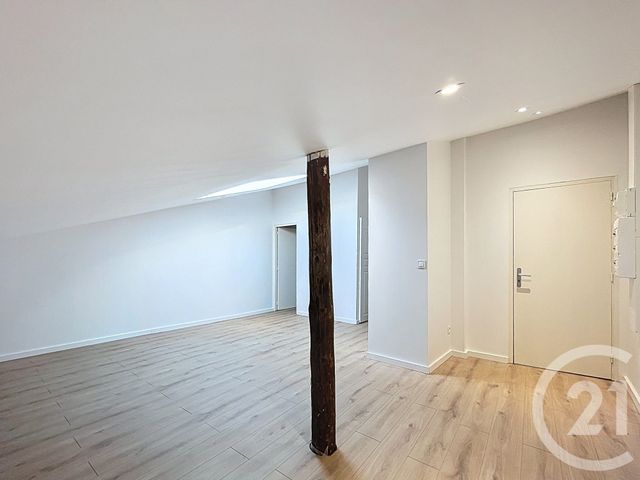 Appartement F3 &agrave; louer - 3 pi&egrave;ces - 51,70 m2 - Courcelles Chaussy - 57 - LORRAINE