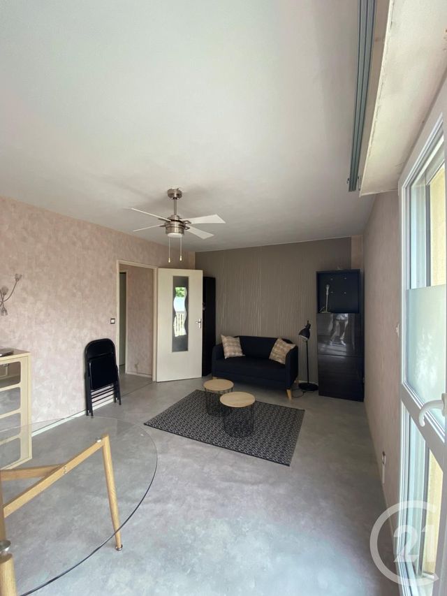 Appartement F2 &agrave; louer - 2 pi&egrave;ces - 42 m2 - Metz - 57 - LORRAINE