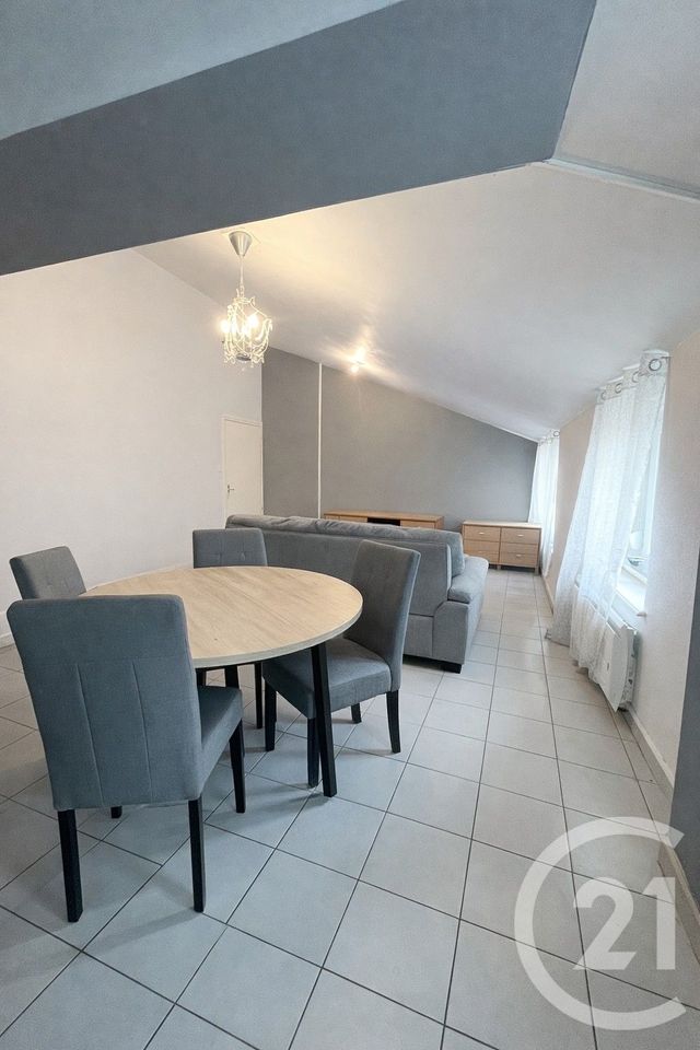 Appartement F5 &agrave; louer - 5 pi&egrave;ces - 80 m2 - Mance - 54 - LORRAINE