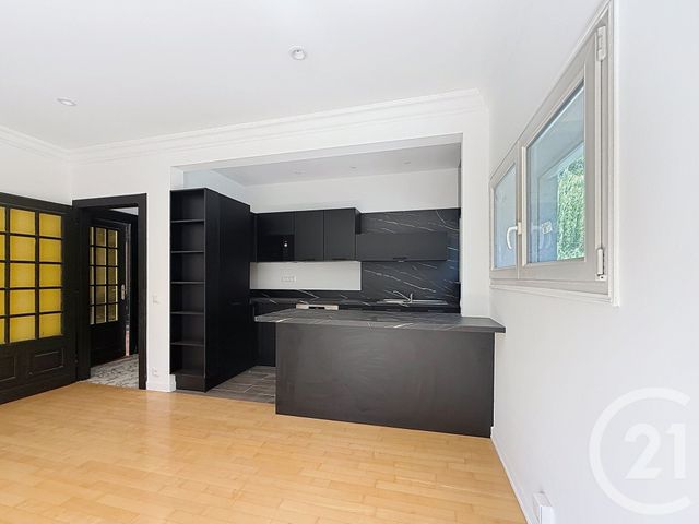 Appartement F5 &agrave; louer - 5 pi&egrave;ces - 153,16 m2 - St Julien Les Metz - 57 - LORRAINE