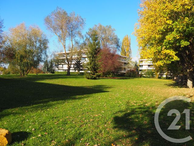 Appartement F5 &agrave; louer - 4 pi&egrave;ces - 92 m2 - Metz - 57 - LORRAINE