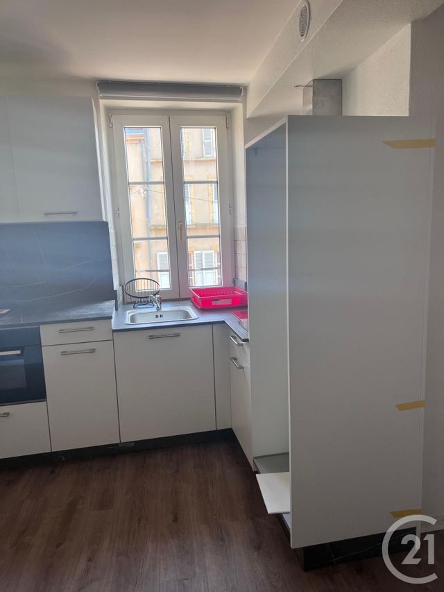 Appartement F2 &agrave; louer - 2 pi&egrave;ces - 27,60 m2 - Metz - 57 - LORRAINE