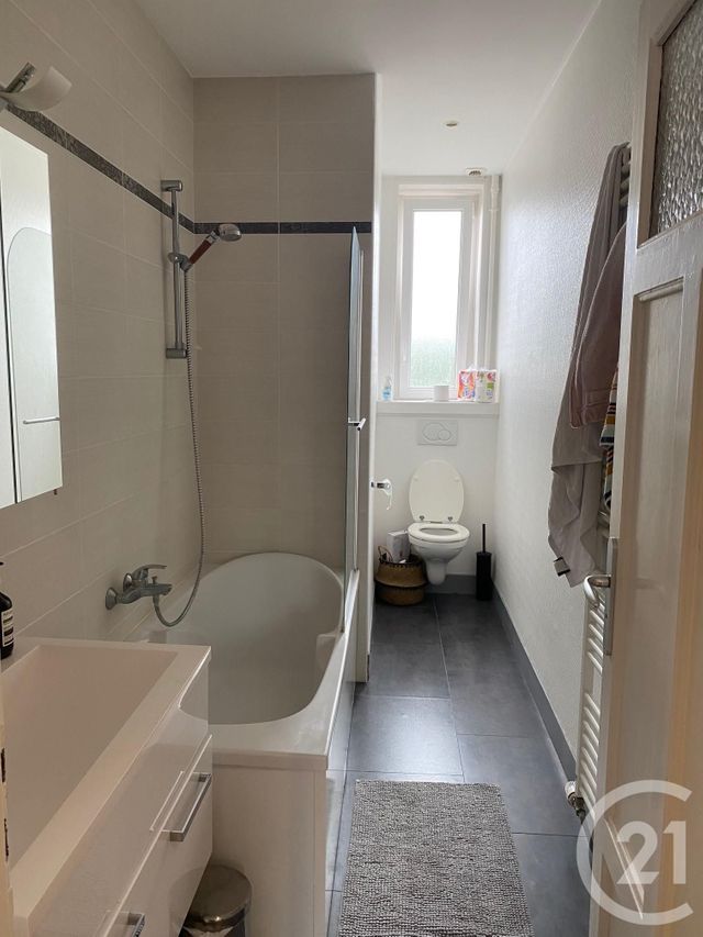 Appartement F3 &agrave; louer - 3 pi&egrave;ces - 70,75 m2 - Metz - 57 - LORRAINE