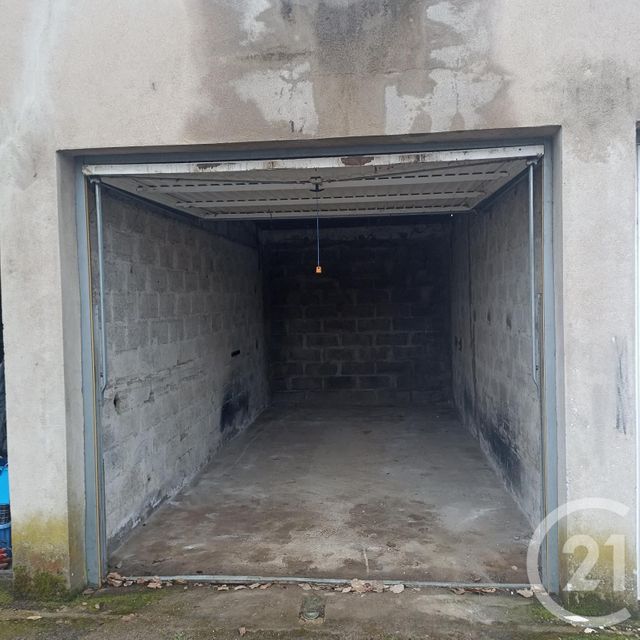 Parking &agrave; louer - 16 m2 - Moyeuvre Grande - 57 - LORRAINE