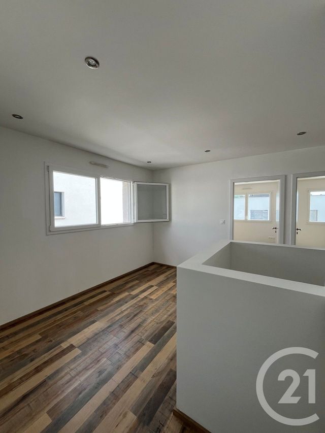 Maison &agrave; louer - 6 pi&egrave;ces - 126,20 m2 - Thionville - 57 - LORRAINE